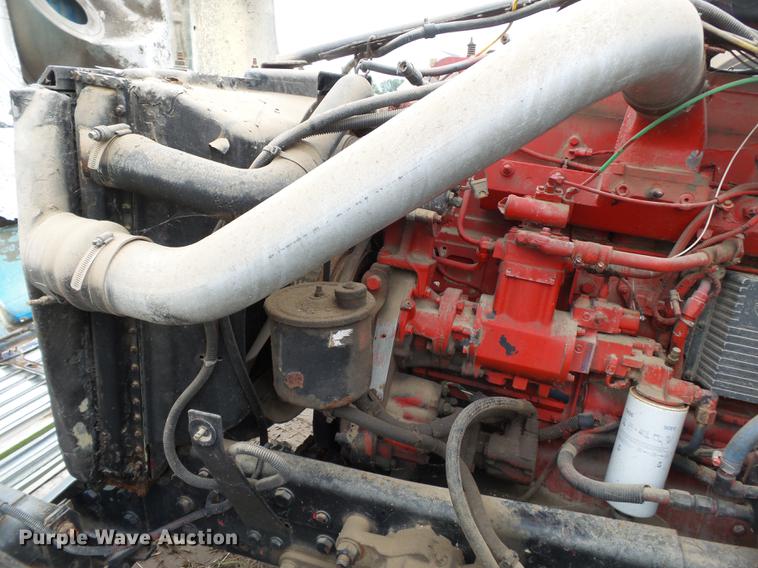 image for item DB7014 1992 Ford LTL9000 truck cab and chassis