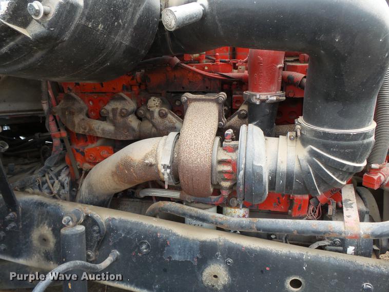 image for item DB7014 1992 Ford LTL9000 truck cab and chassis