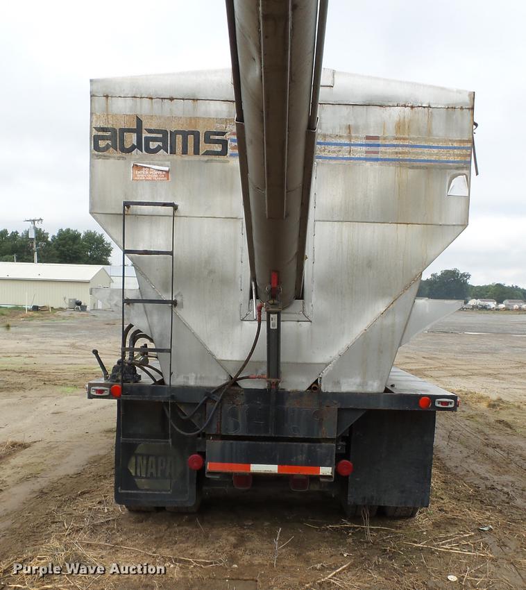 image for item DB7015 2005 Mack Vision CXN613 truck cab and chassis