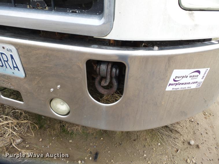 image for item DB7015 2005 Mack Vision CXN613 truck cab and chassis