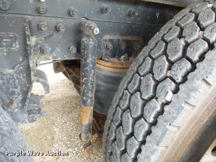 image for item DB7044 1999 Mack CH613 fertilizer tender truck