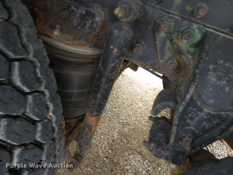 image for item DB7044 1999 Mack CH613 fertilizer tender truck