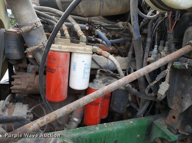 image for item DB7044 1999 Mack CH613 fertilizer tender truck