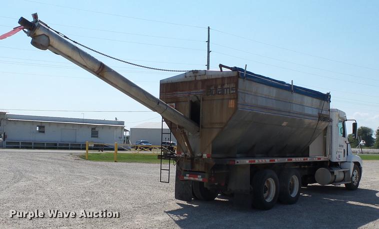image for item DB7045 2000 Freightliner Century Class fertilizer tender truck
