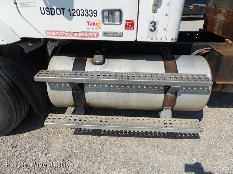 image for item DB7045 2000 Freightliner Century Class fertilizer tender truck