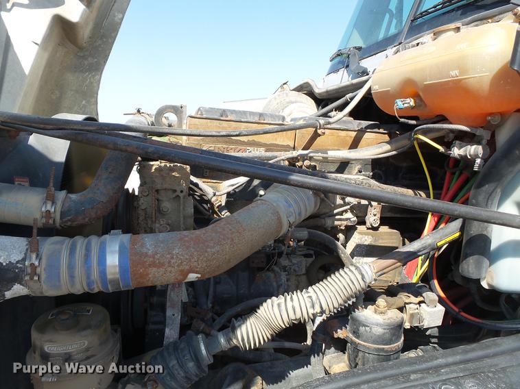 image for item DB7045 2000 Freightliner Century Class fertilizer tender truck