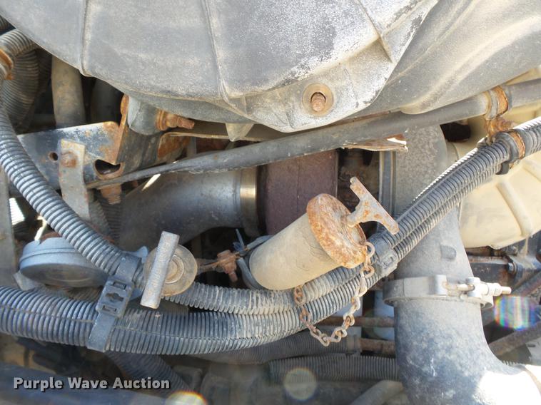 image for item DB7045 2000 Freightliner Century Class fertilizer tender truck