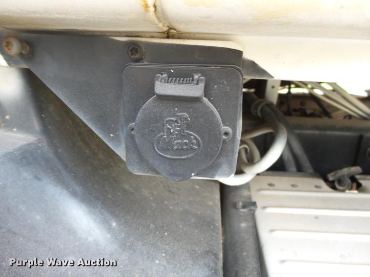 image for item DB7046 2001 Mack CX613 fertilizer tender truck