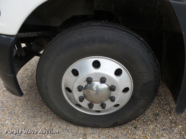 image for item DB7046 2001 Mack CX613 fertilizer tender truck