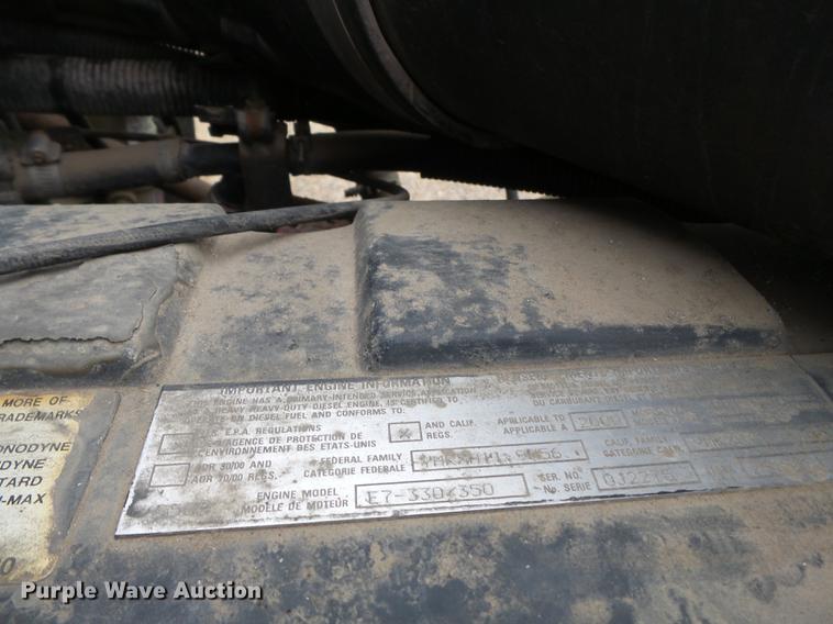 image for item DB7046 2001 Mack CX613 fertilizer tender truck