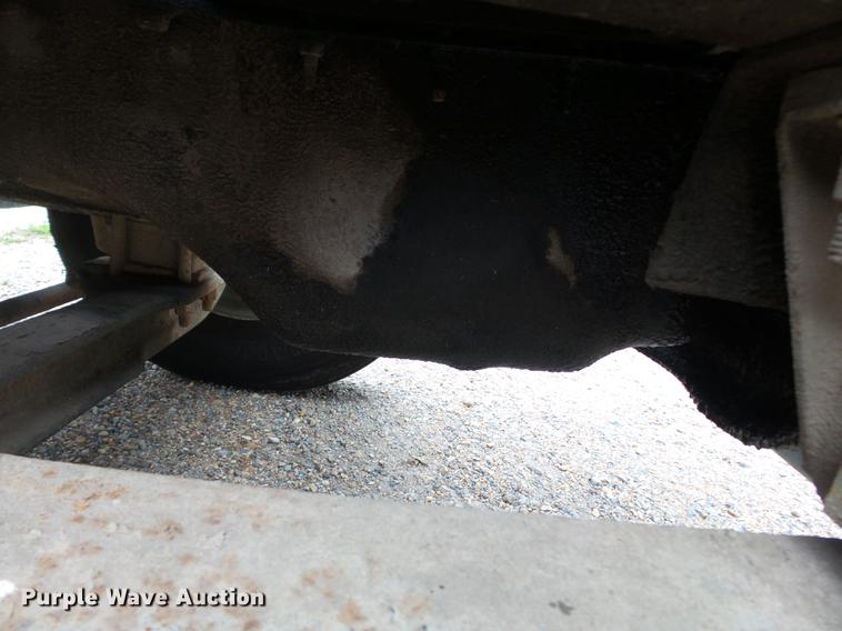 image for item DB7046 2001 Mack CX613 fertilizer tender truck