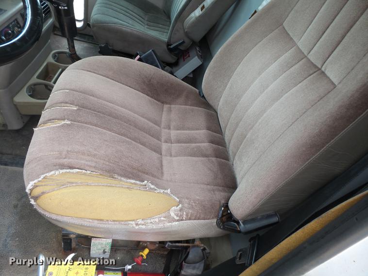 image for item DB7046 2001 Mack CX613 fertilizer tender truck