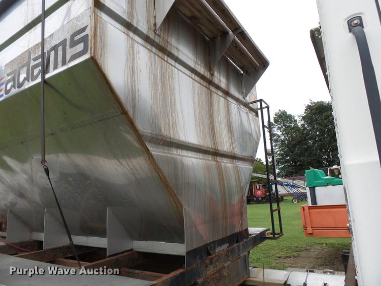 image for item DB7047 2002 Mack CX613 fertilizer tender truck