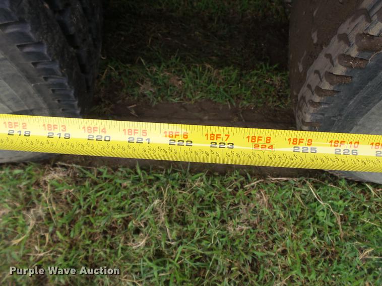 image for item DB7047 2002 Mack CX613 fertilizer tender truck