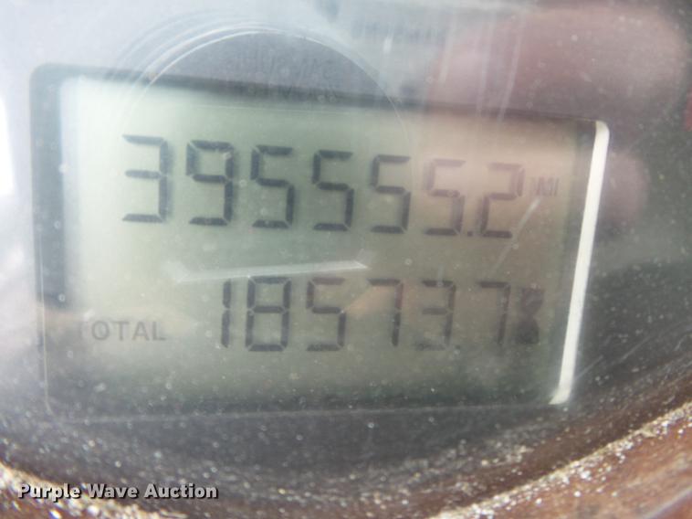 image for item DB7047 2002 Mack CX613 fertilizer tender truck