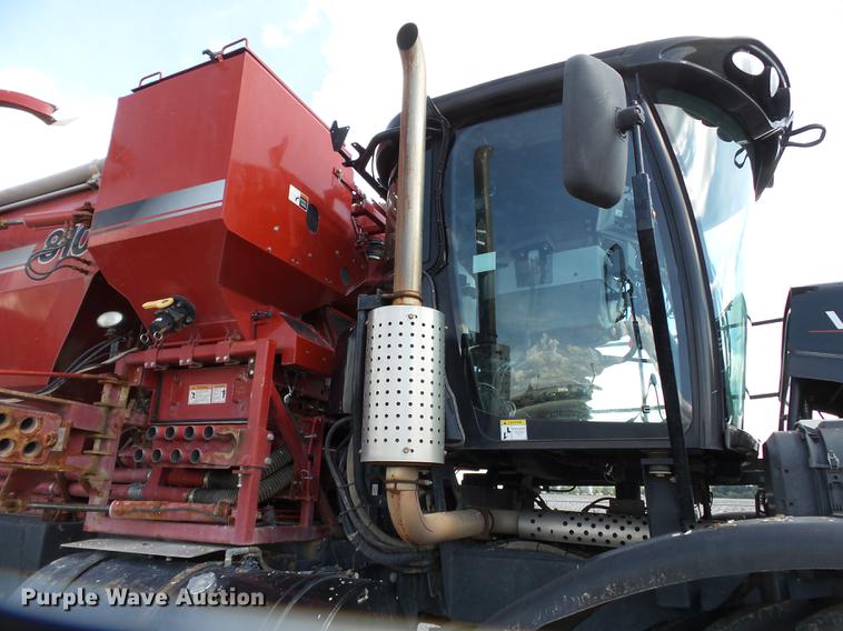 image for item DD2491 2015 RBR Venturi 350 Case IH applicator
