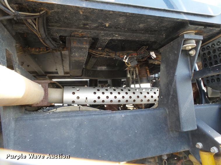 image for item DD2491 2015 RBR Venturi 350 Case IH applicator