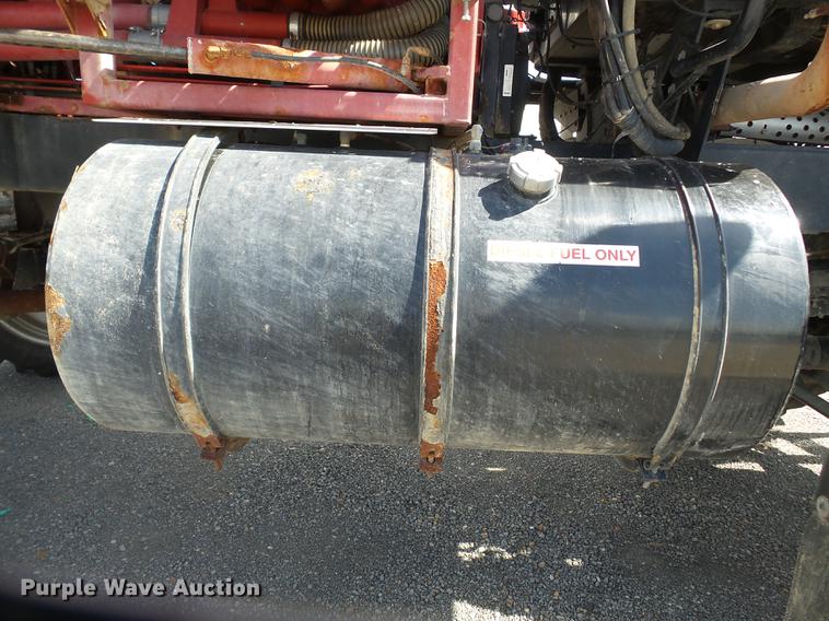 image for item DD2491 2015 RBR Venturi 350 Case IH applicator