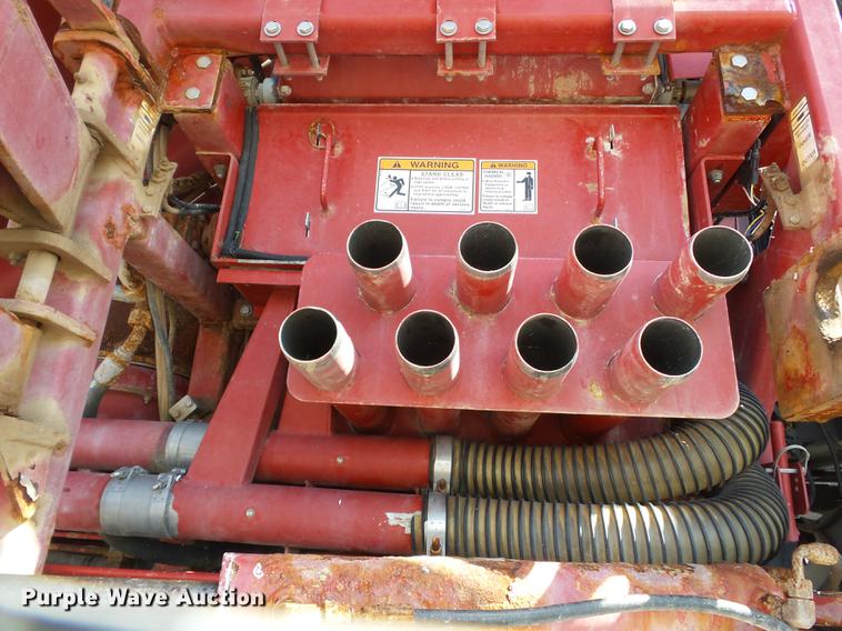 image for item DD2491 2015 RBR Venturi 350 Case IH applicator