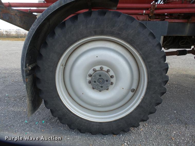 image for item DD2491 2015 RBR Venturi 350 Case IH applicator