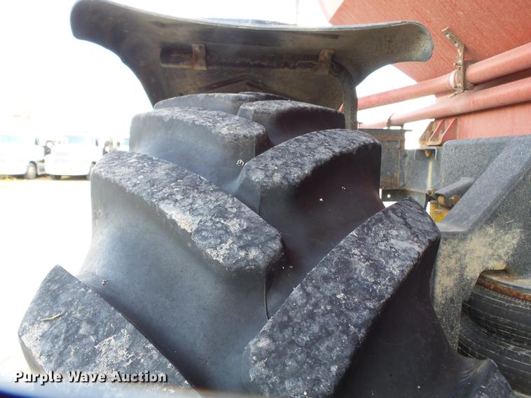 image for item DD2491 2015 RBR Venturi 350 Case IH applicator