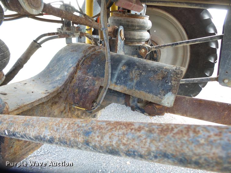 image for item DD2491 2015 RBR Venturi 350 Case IH applicator