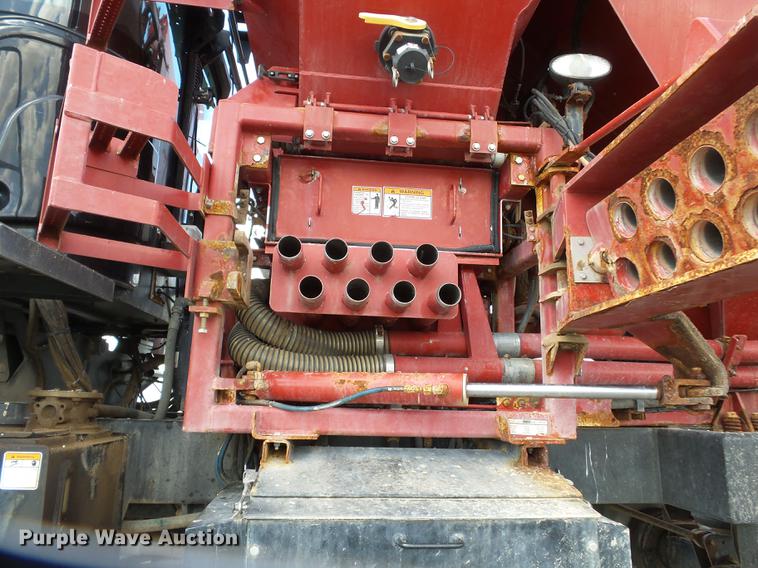 image for item DD2491 2015 RBR Venturi 350 Case IH applicator