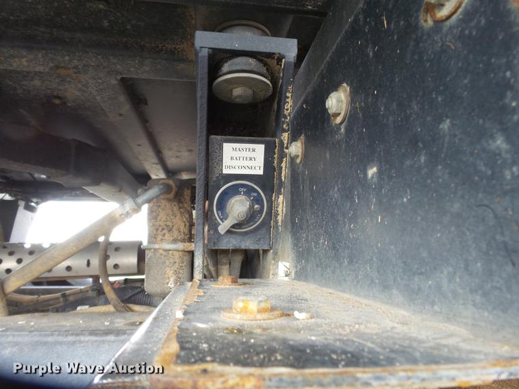 image for item DD2491 2015 RBR Venturi 350 Case IH applicator