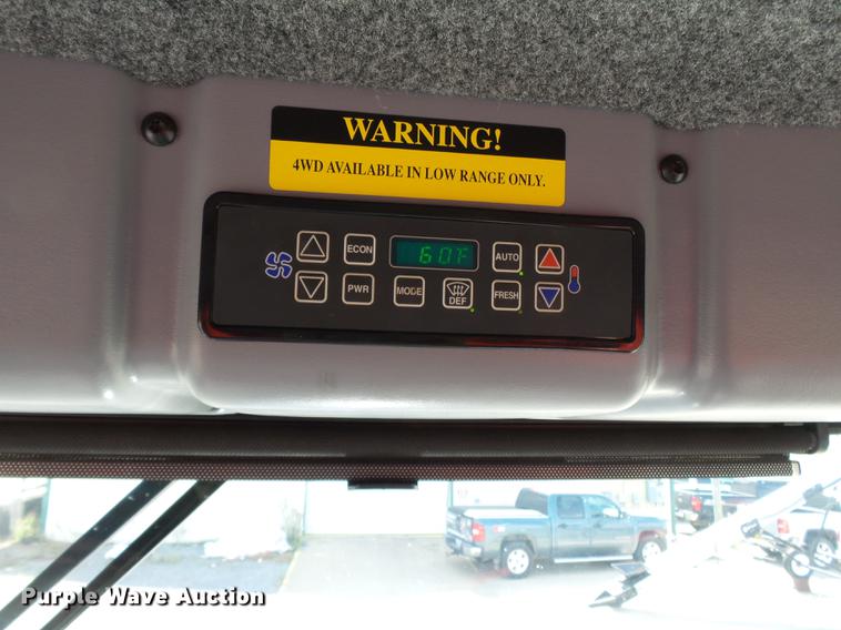 image for item DD2491 2015 RBR Venturi 350 Case IH applicator