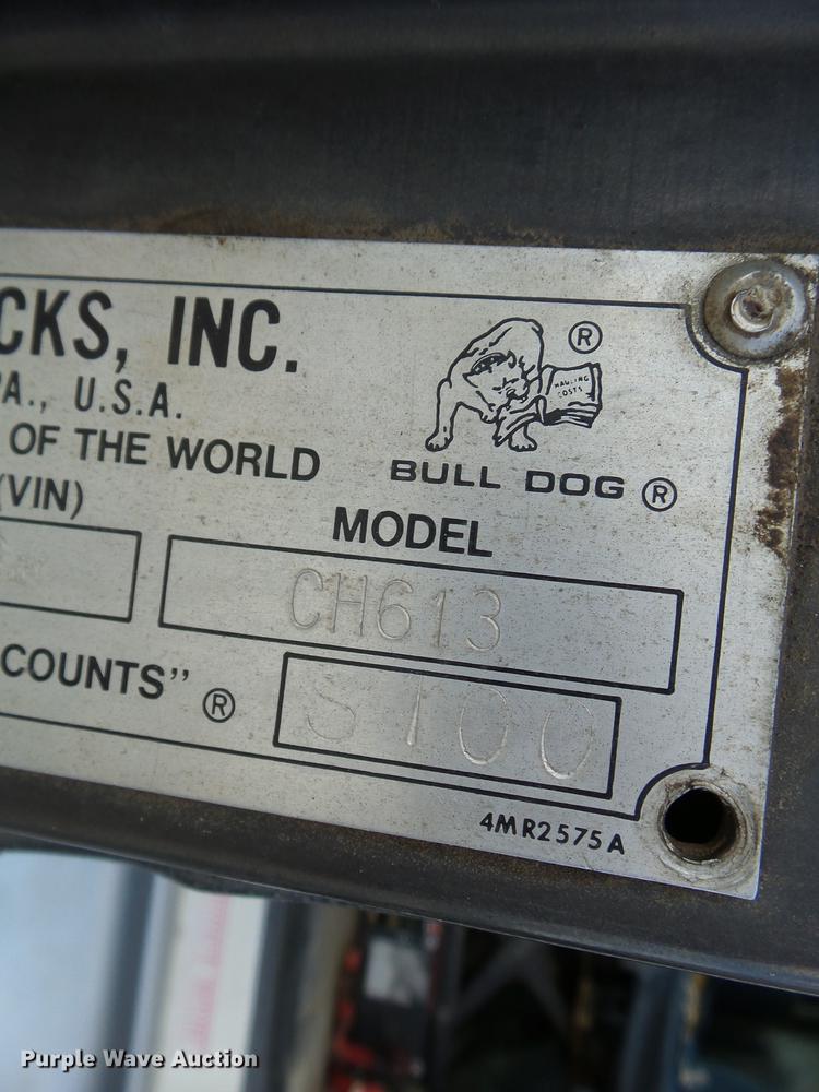 image for item DD2492 1997 Mack CH613 fertilizer tender truck