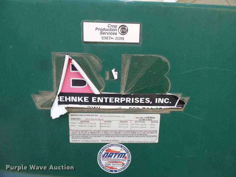 image for item DD2496 2010 Behnke DDT24 fertilizer tender trailer