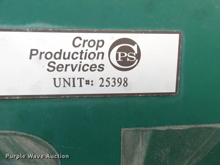 image for item DD2496 2010 Behnke DDT24 fertilizer tender trailer