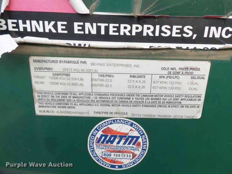 image for item DD2496 2010 Behnke DDT24 fertilizer tender trailer