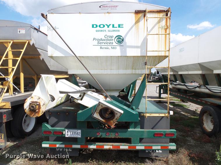 image for item DD2497 2010 Behnke DDT24 fertilizer tender trailer