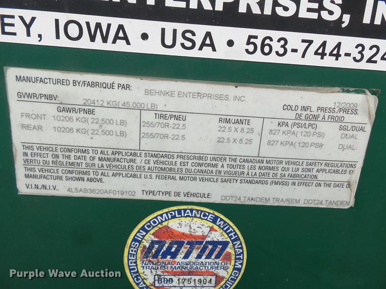 image for item DD2497 2010 Behnke DDT24 fertilizer tender trailer