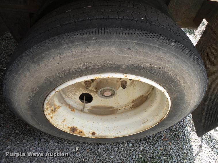 image for item DD2499 2012 KBH fertilizer tender trailer