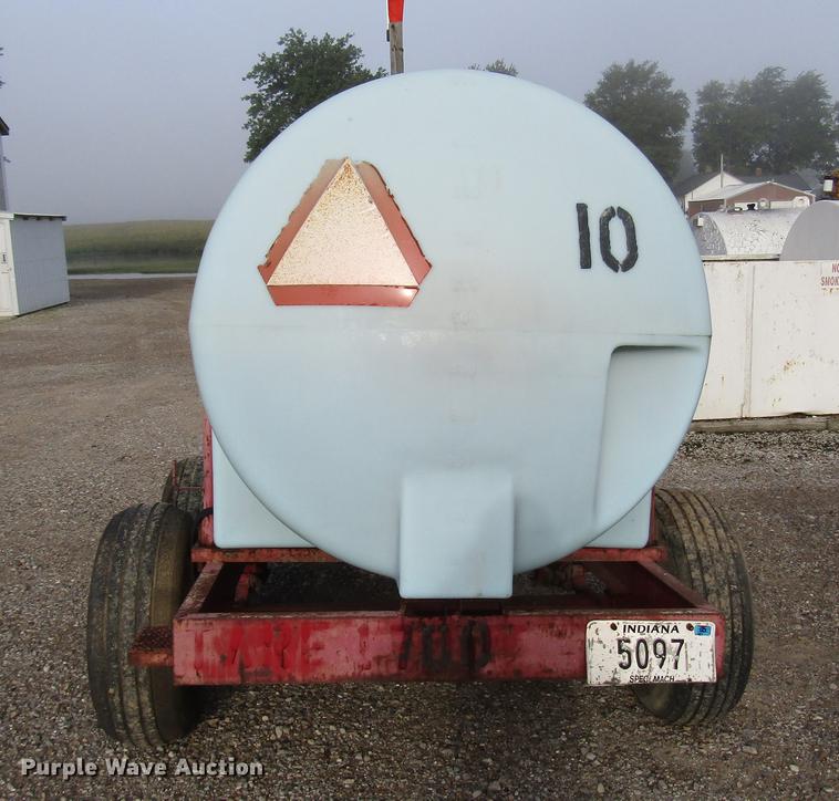 image for item DD4315 Fertilizer nurse tank trailer