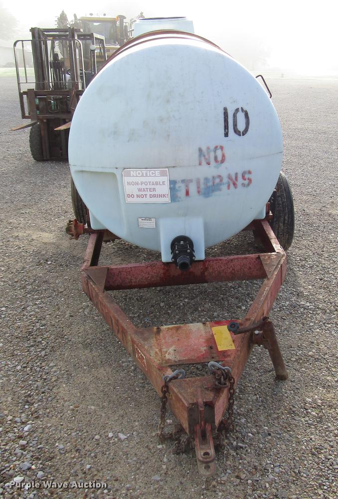 image for item DD4315 Fertilizer nurse tank trailer