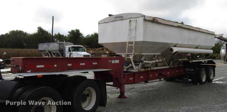 image for item DD4387 2005 B-B tender trailer