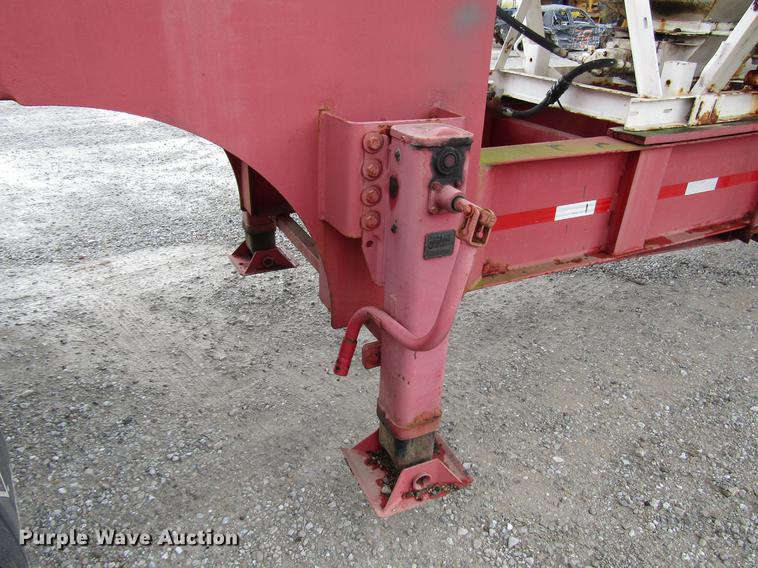 image for item DD4387 2005 B-B tender trailer