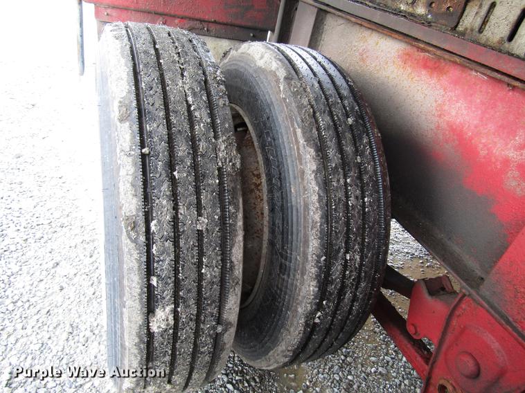 image for item DD4387 2005 B-B tender trailer