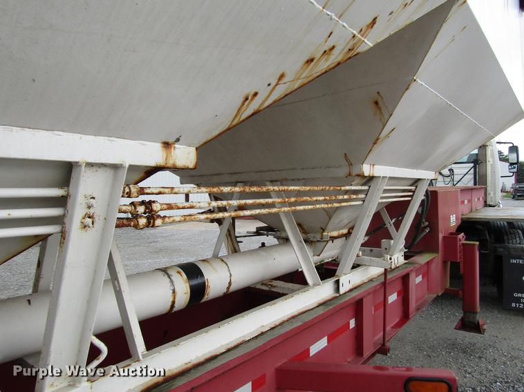 image for item DD4387 2005 B-B tender trailer