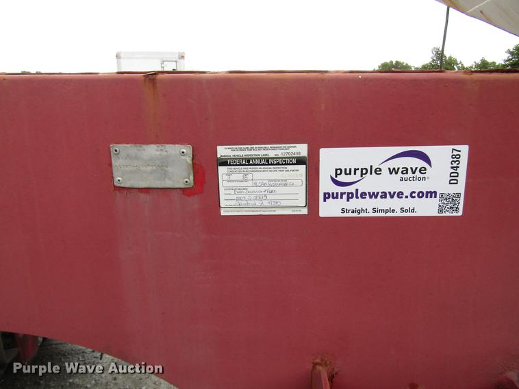 image for item DD4387 2005 B-B tender trailer