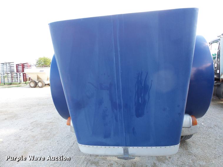 image for item FT9862 1993 Peterbilt 378 flatbed truck