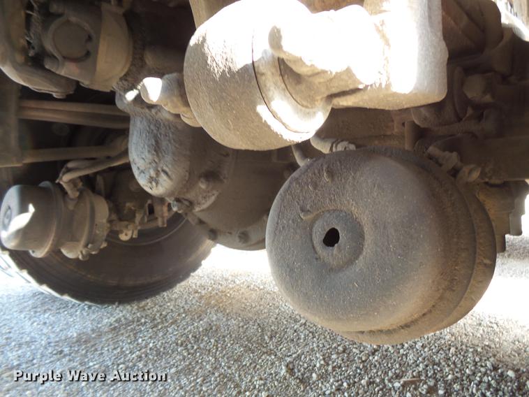 image for item FT9862 1993 Peterbilt 378 flatbed truck