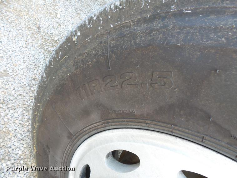 image for item FT9862 1993 Peterbilt 378 flatbed truck