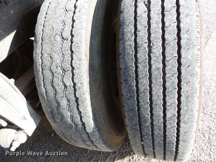 image for item FT9862 1993 Peterbilt 378 flatbed truck