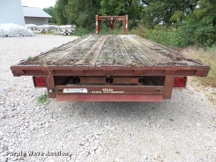 image for item FT9893 1993 Hayes utility trailer