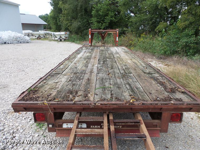 image for item FT9893 1993 Hayes utility trailer