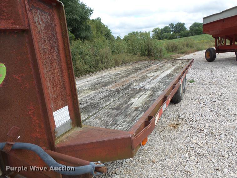 image for item FT9893 1993 Hayes utility trailer